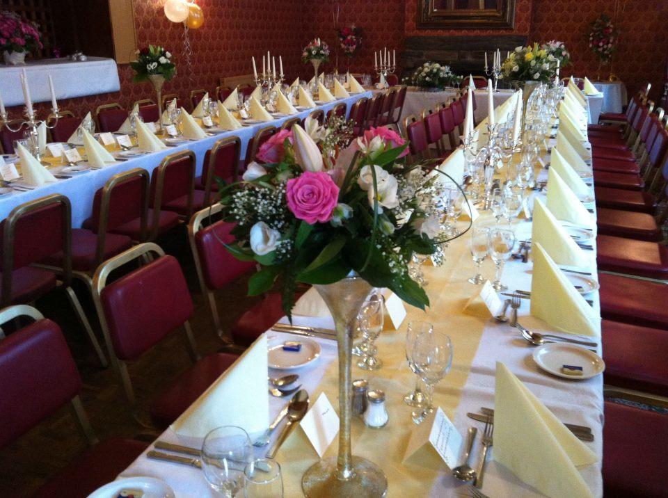 מלון Maentwrog The Oakeley Arms מראה חיצוני תמונה